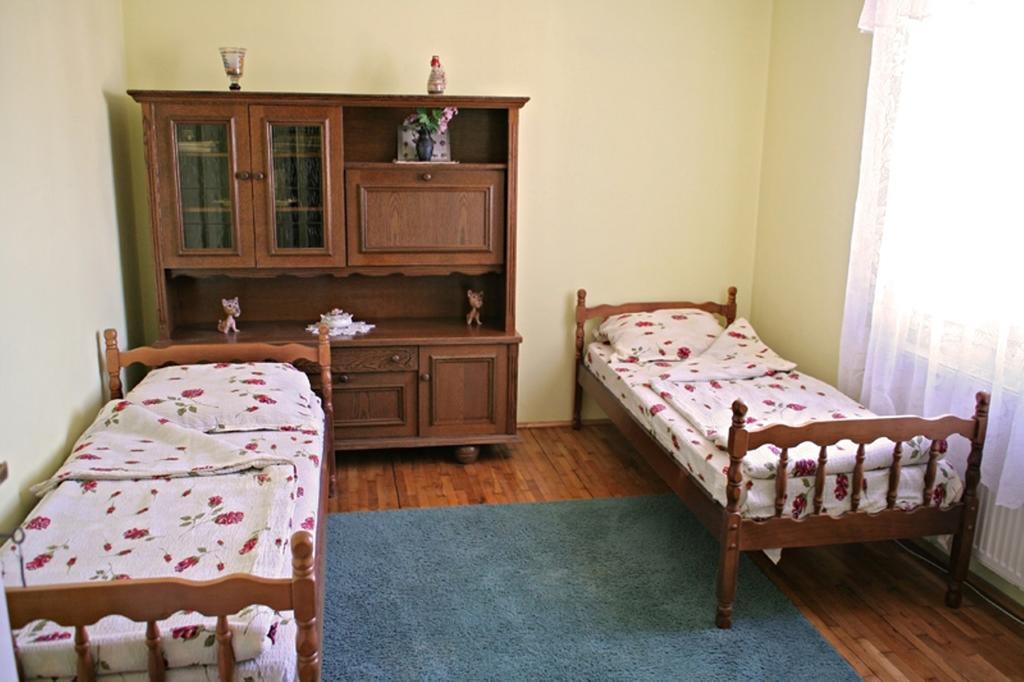 הוסטל טורדה Helga House חדר תמונה